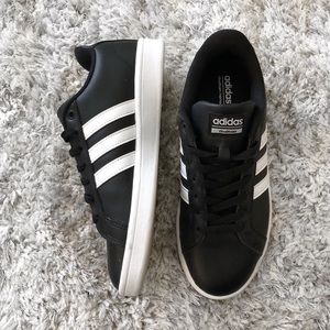 Adidas Neo Sneakers